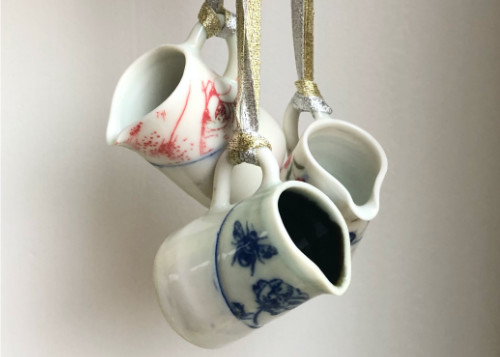 Set of 3 Assorted Jug Decorations (JUG-3ADEC)